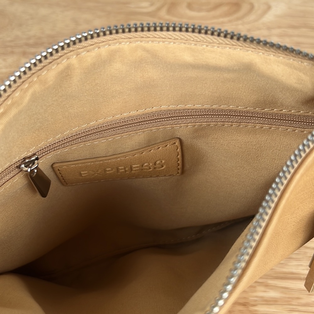 Express envelope clutch - Picture 7 of 12
